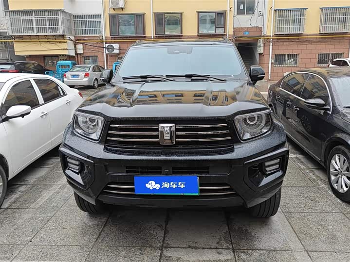 Photo 2 - Tank 700 Hybrid