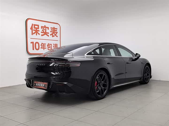 Фото 2 - Luxeed S7