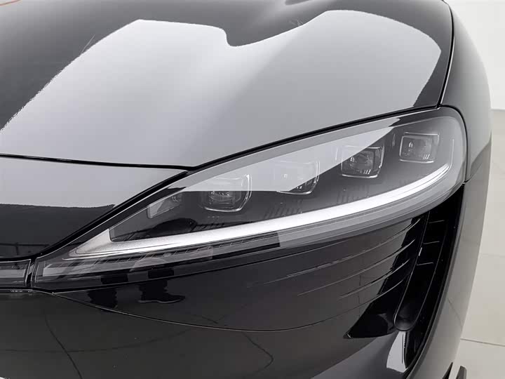 Фото 7 - Luxeed S7