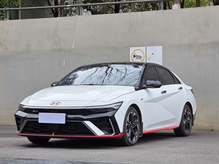 Фото 1 - Hyundai Elantra N line