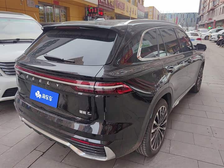 Фото 3 - Geely Monjaro