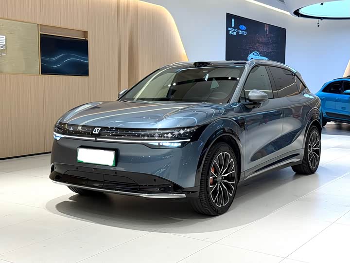 Фото 1 - Zeekr 7X