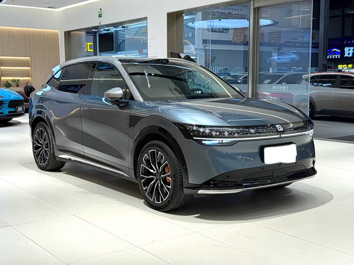 Фото 3 - Zeekr 7X