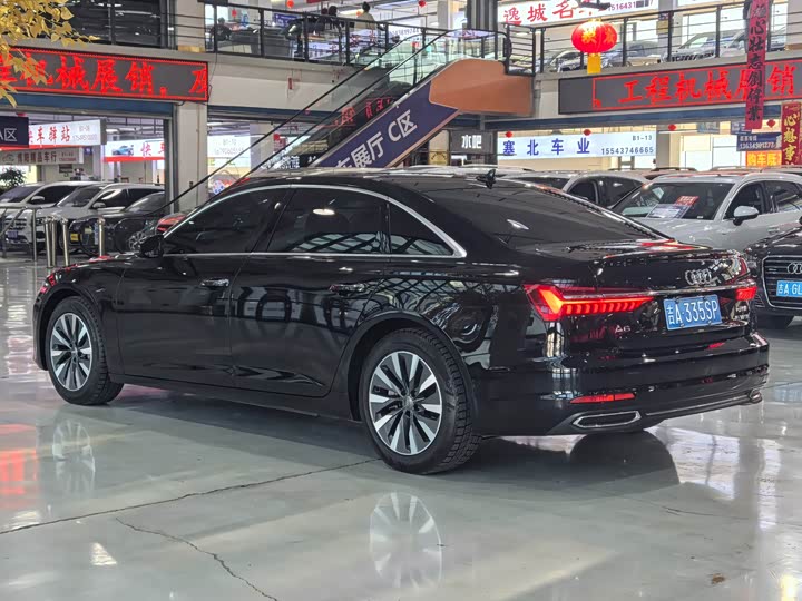 Фото 7 - Audi A6L