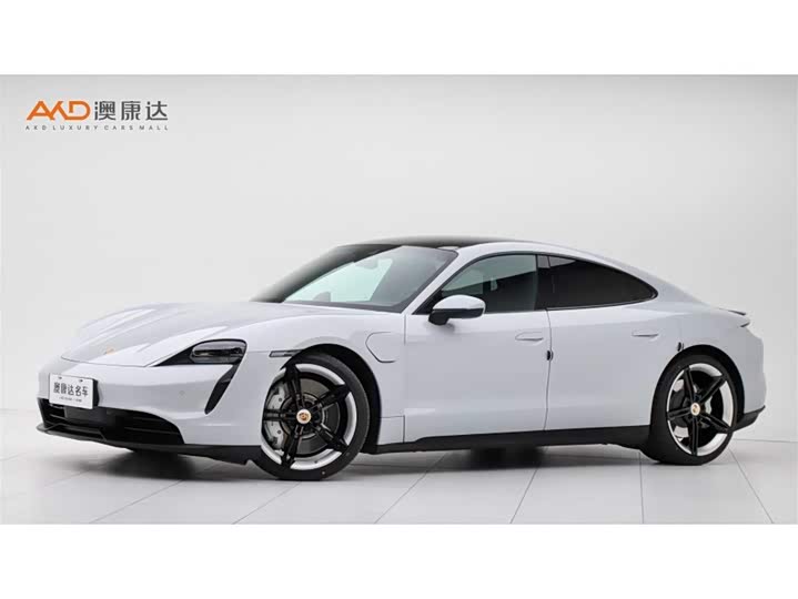 Photo 1 - Porsche Taycan