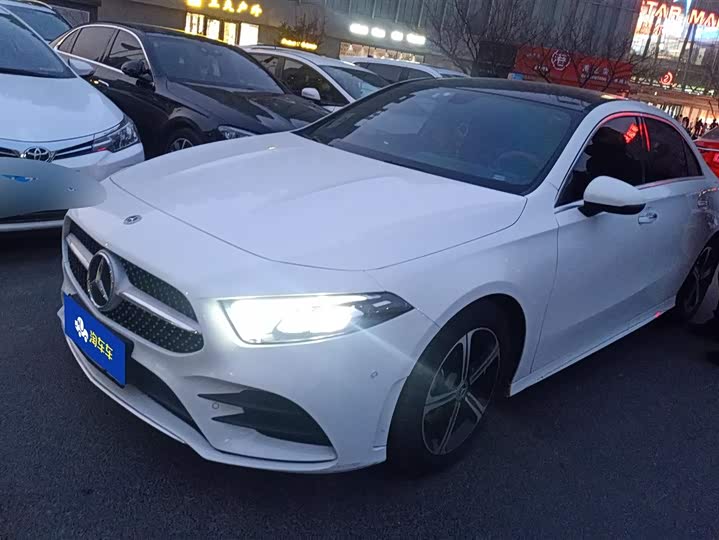 Фото 1 - Mercedes-Benz A-Class