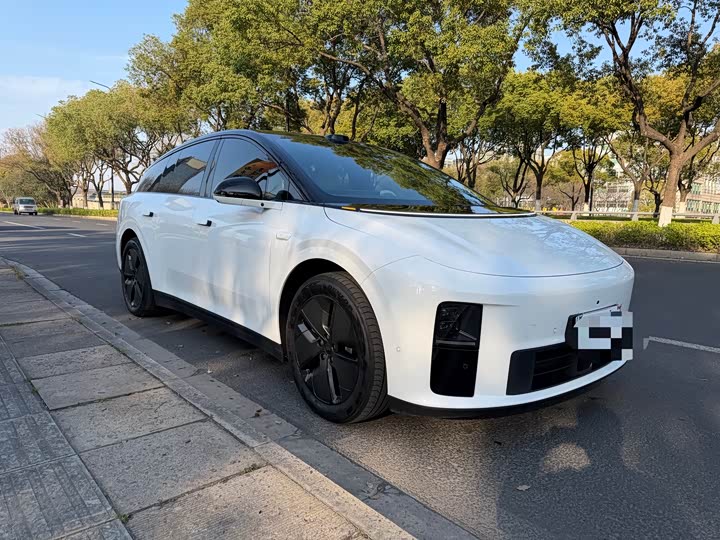 Фото 3 - LiXiang i6