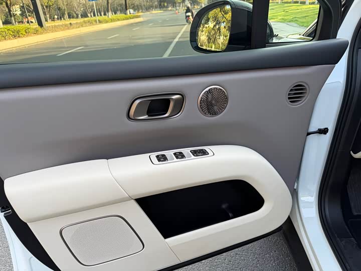 Фото 9 - LiXiang i6