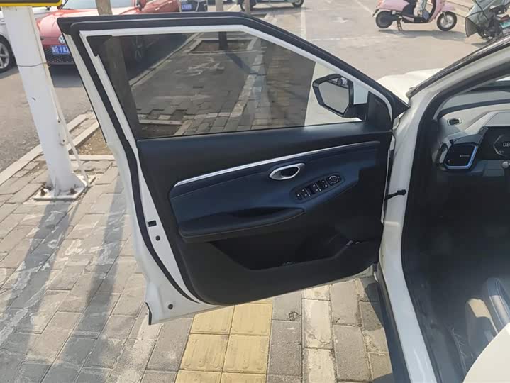 Photo 7 - GAC Trumpchi GS3