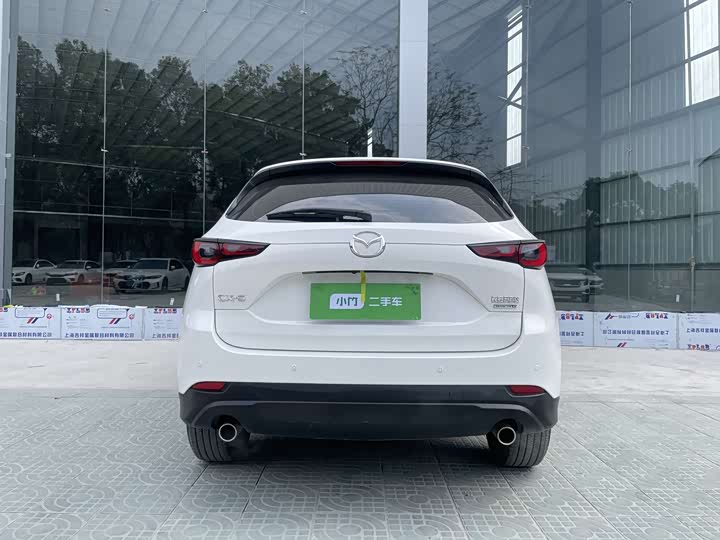 Photo 4 - Mazda CX-5