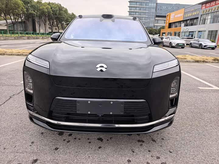 Фото 2 - Nio ES8