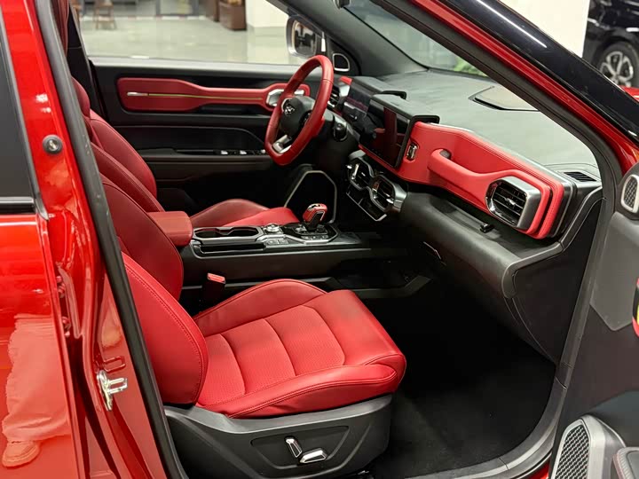 Фото 9 - Geely Icon