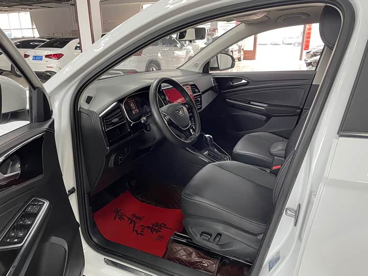 Фото 8 - Jetta VS7