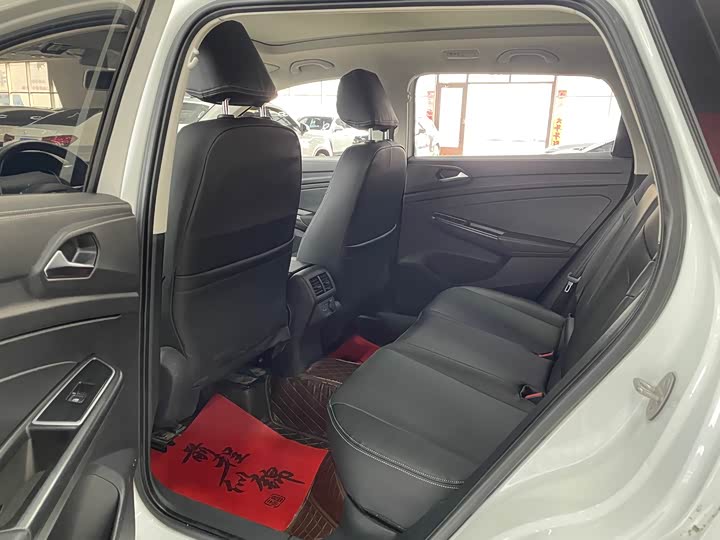 Фото 9 - Jetta VS7