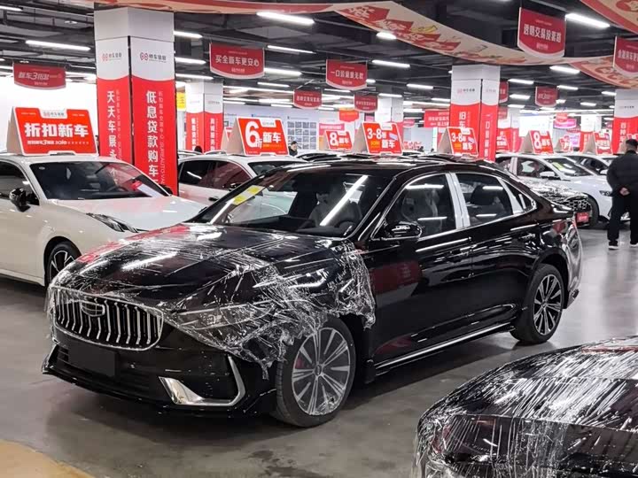 Фото 3 - Geely Preface