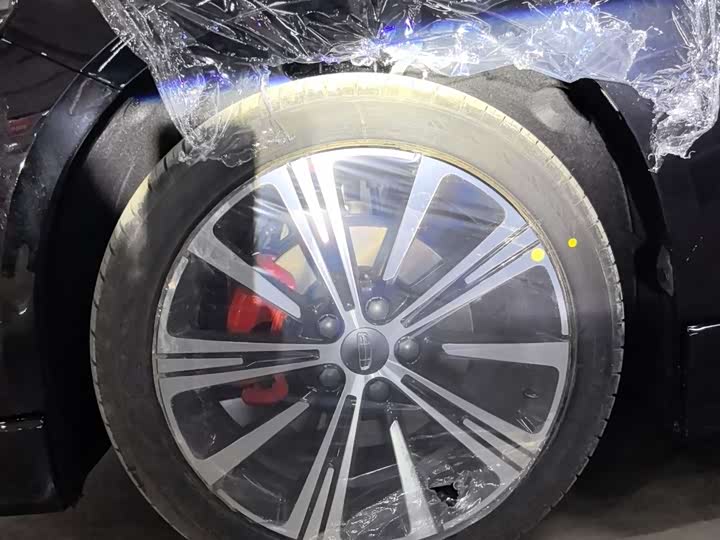 Фото 7 - Geely Preface