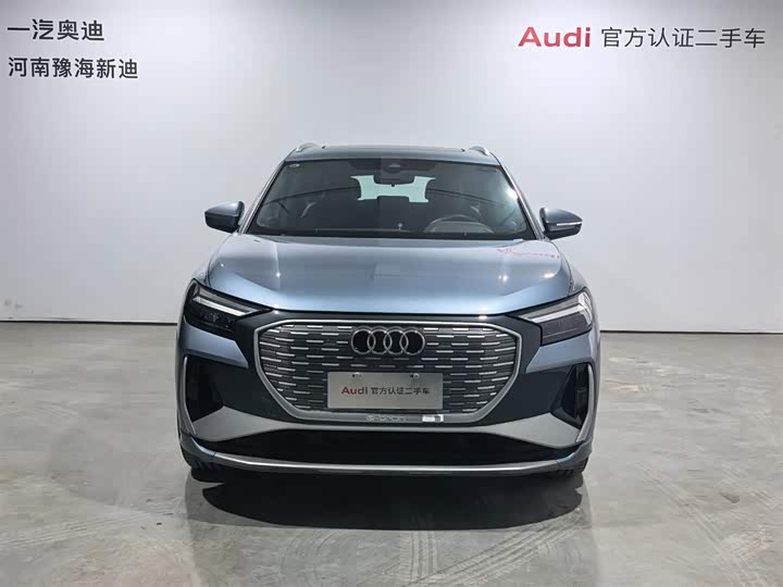 Фото 2 - Audi Q4 e-tron