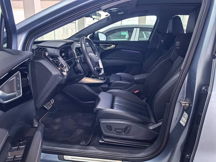 Фото 7 - Audi Q4 e-tron