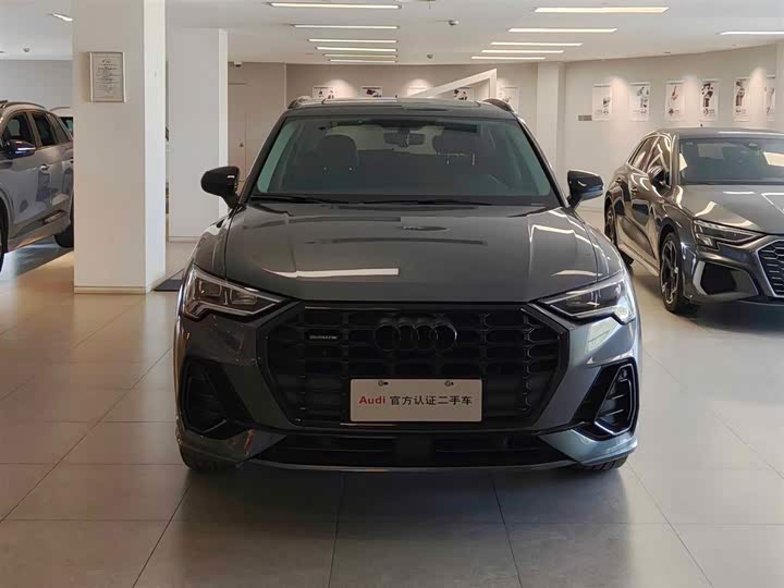 Фото 2 - Audi Q3