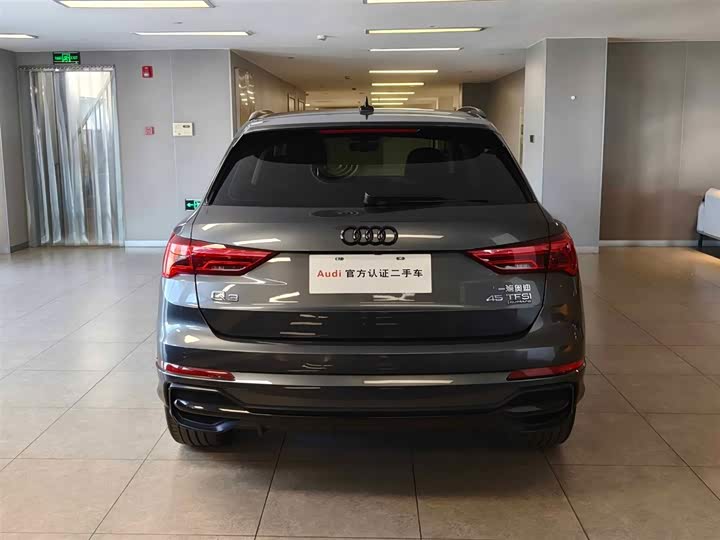 Фото 5 - Audi Q3