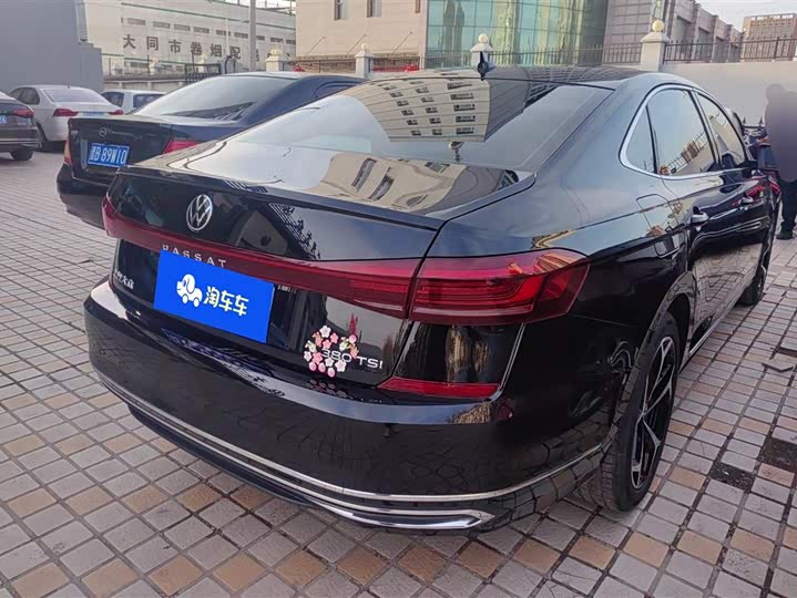 Фото 3 - Volkswagen Passat