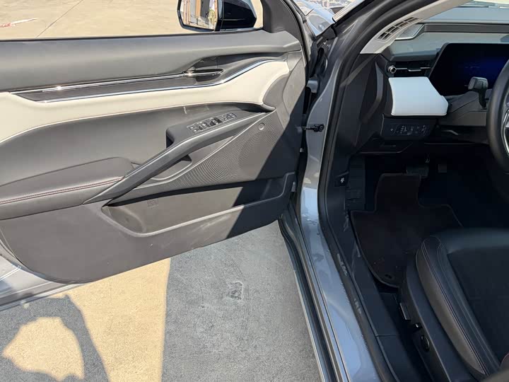 Фото 4 - Ford Mondeo