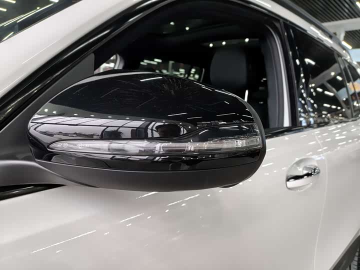 Mercedes-Benz GLB-Class 2022 2022款 GLB 220 4MATIC