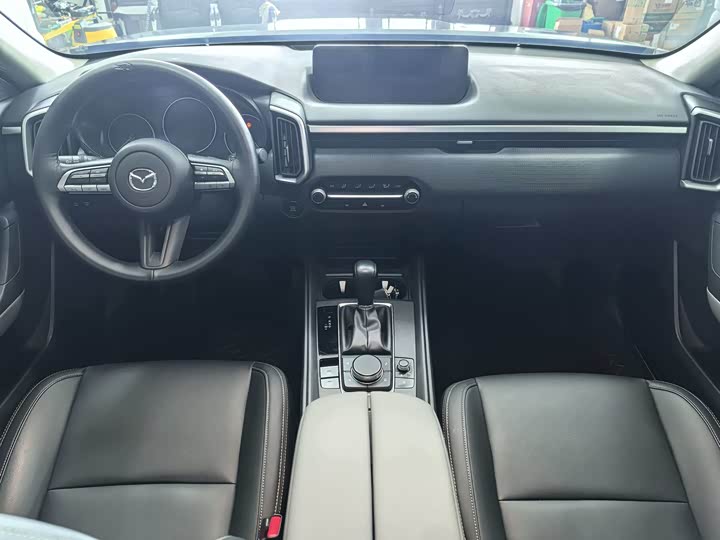 Фото 8 - Mazda CX-50