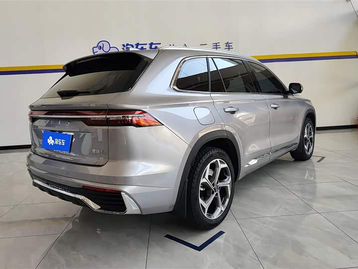 Фото 3 - Geely Monjaro