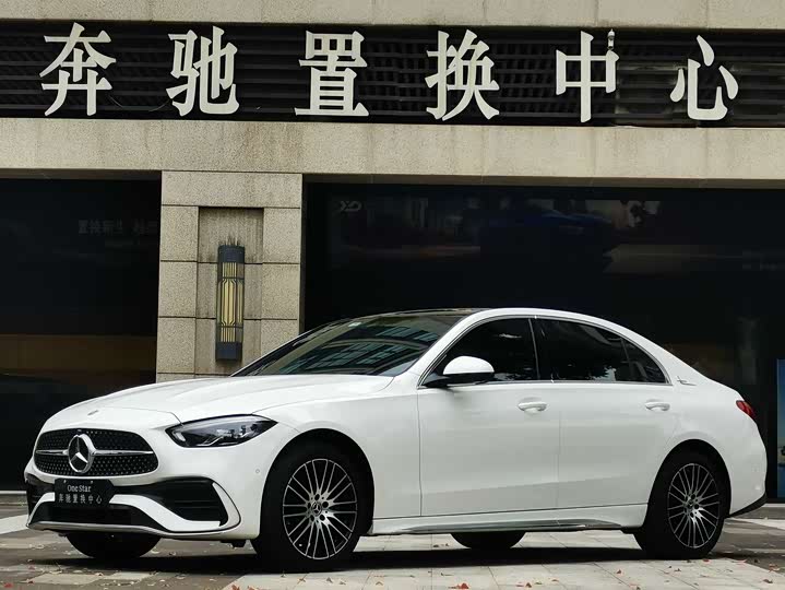 Фото 1 - Mercedes-Benz C-Class