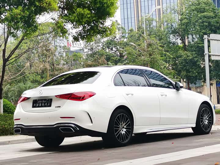 Фото 6 - Mercedes-Benz C-Class