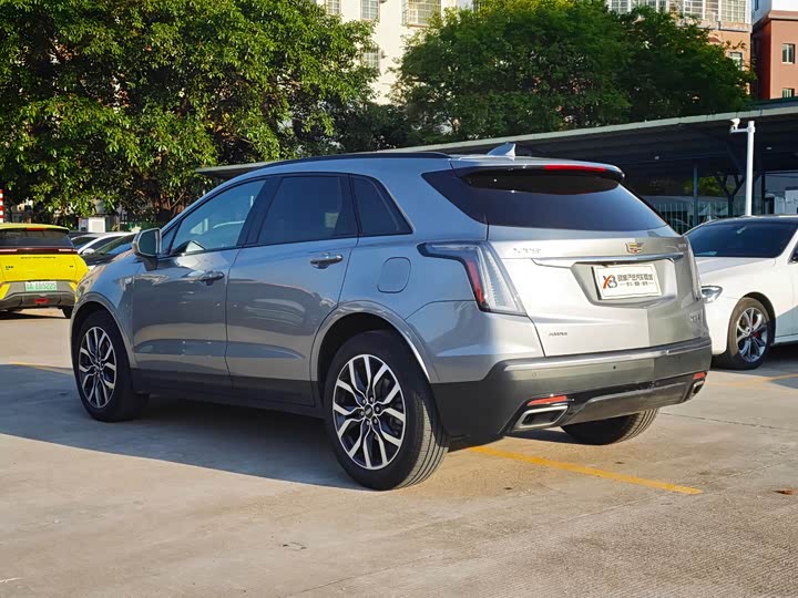 Фото 5 - Cadillac XT5