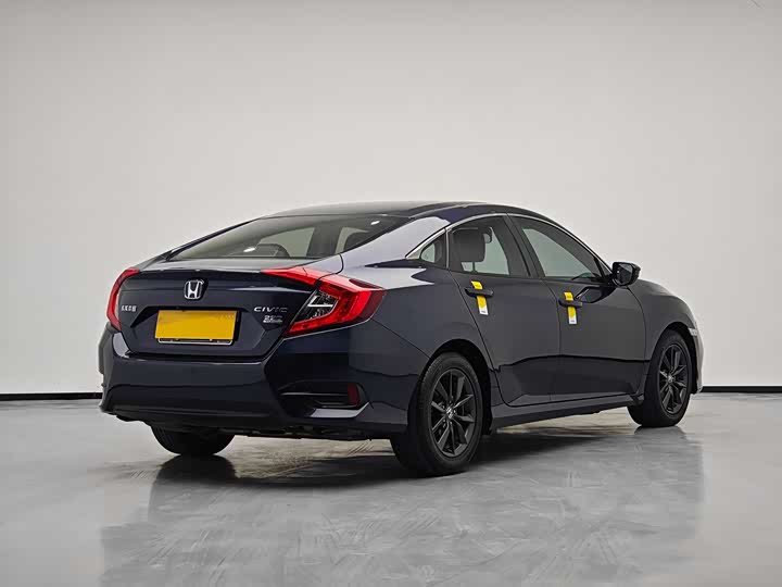 Photo 4 - Honda Civic