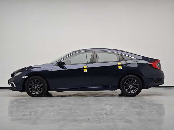 Photo 9 - Honda Civic