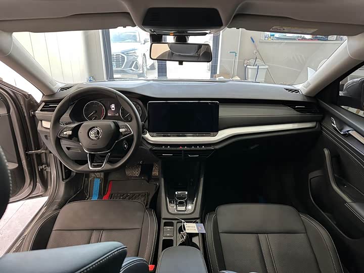 Photo 8 - Skoda Octavia Pro