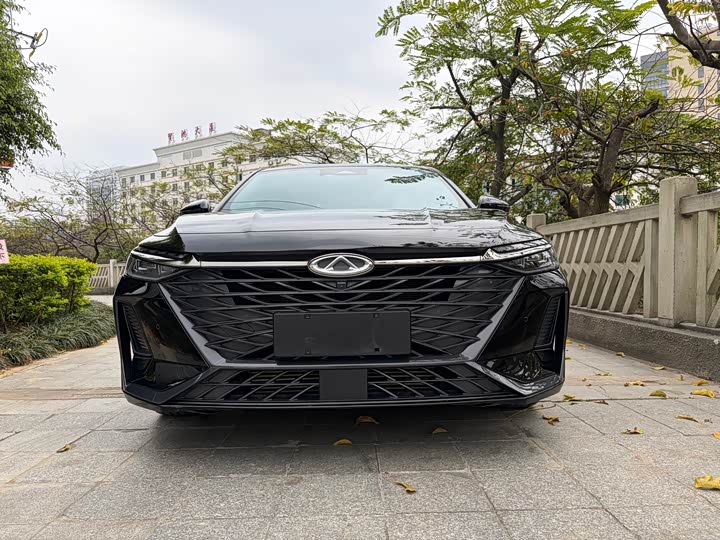 Фото 2 - Chery Arrizo 8