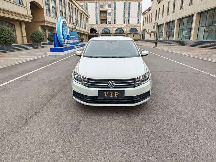 Фото 3 - Volkswagen Santana