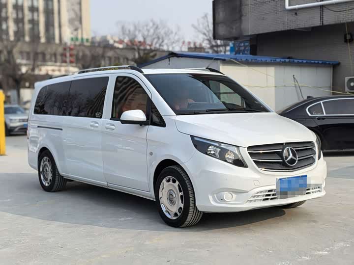 Фото 4 - Mercedes-Benz Vito