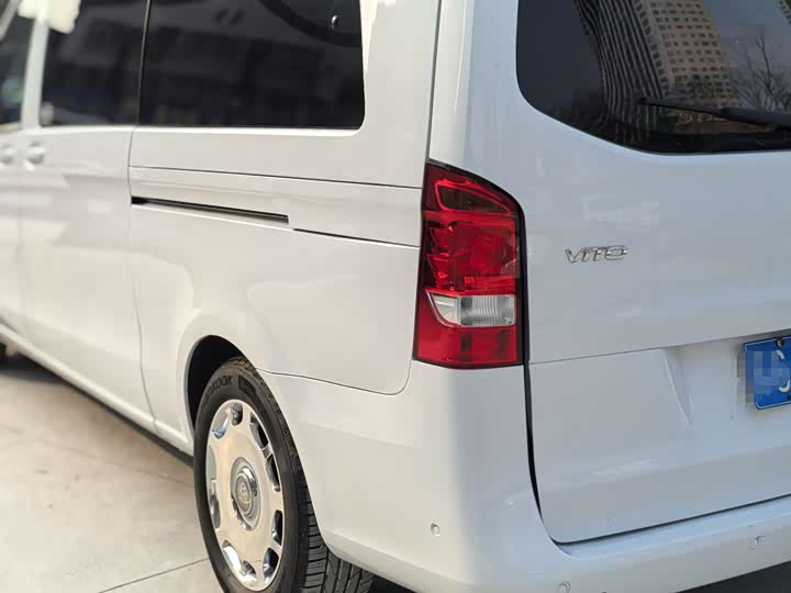 Фото 8 - Mercedes-Benz Vito