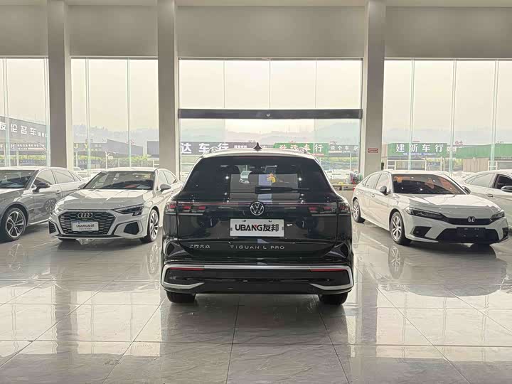 Фото 5 - Volkswagen Tiguan L Pro