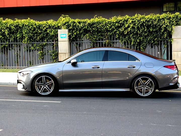 Фото 3 - Mercedes-Benz CLA-Class AMG