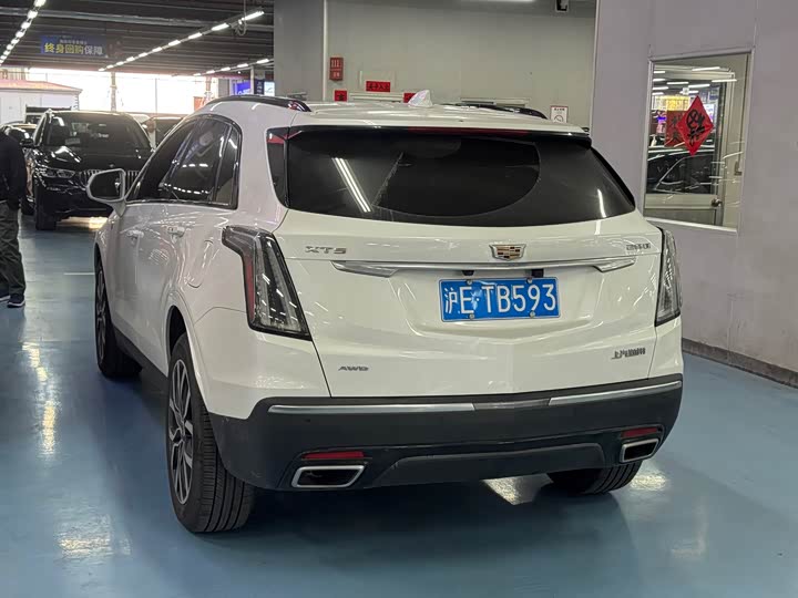 Фото 3 - Cadillac XT5