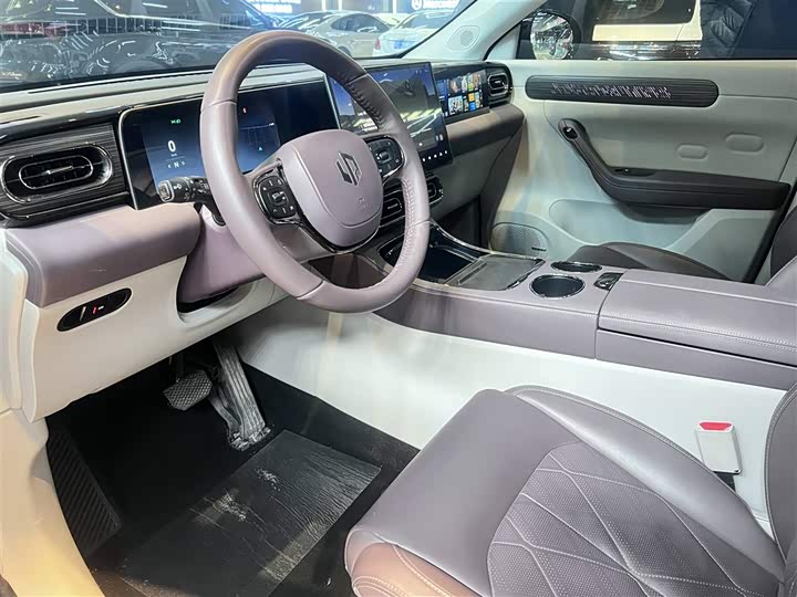 Photo 5 - Leapmotor C11