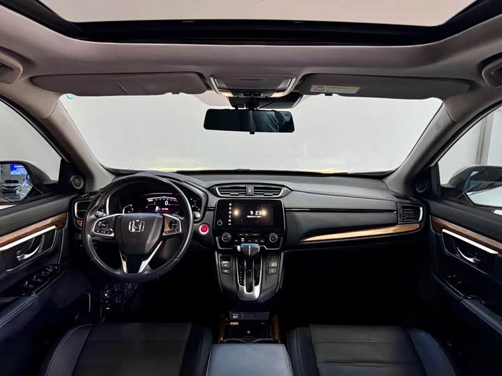 Фото 7 - Honda CR-V