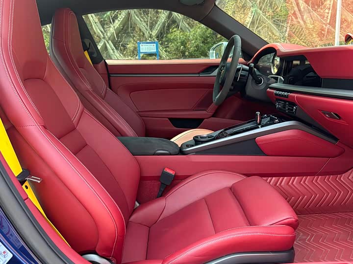 Фото 8 - Porsche 911