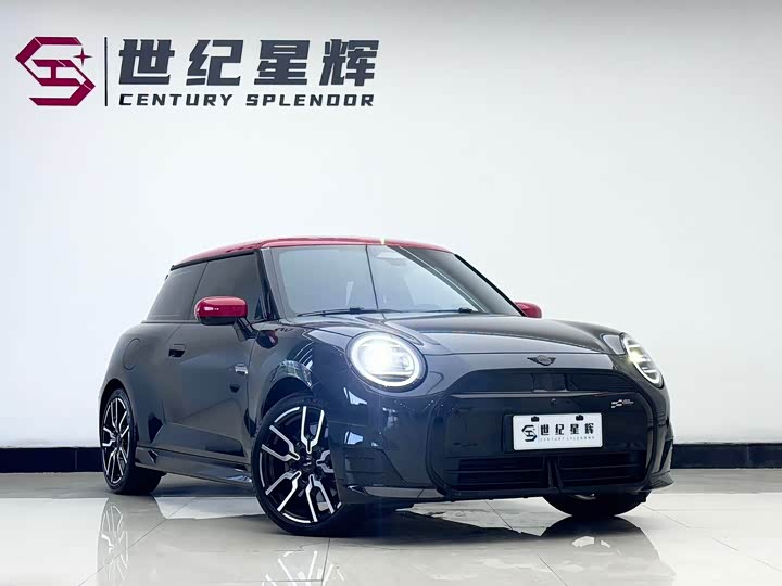 Фото 2 - Mini Cooper