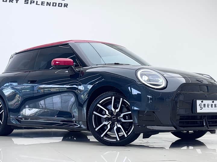 Фото 7 - Mini Cooper