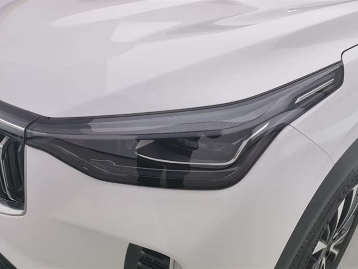 Фото 5 - Geely Atlas