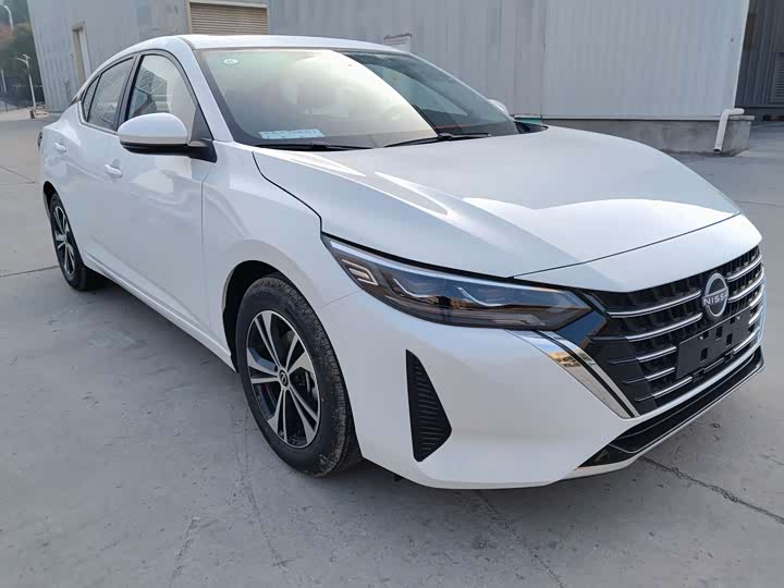 Фото 3 - Nissan Sylphy