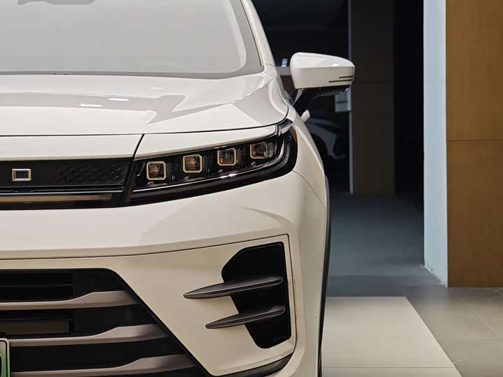 Фото 2 - Exeed LX C-DM Hybrid